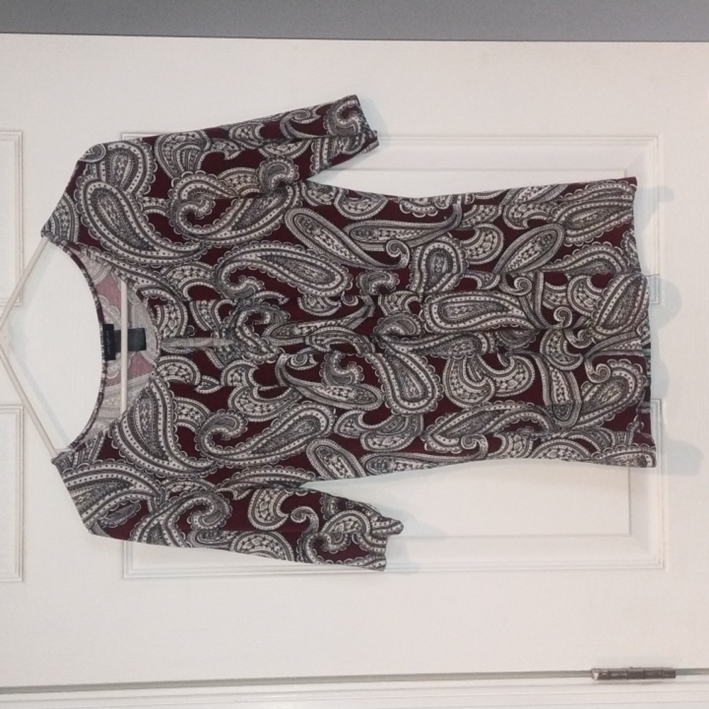Ann Taylor Red and White Paisley Long Sleeve Top
